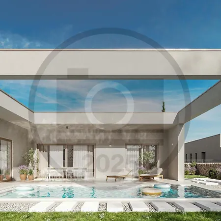 Ferienhaus Beautiful Home In Tar *